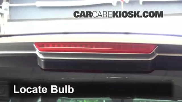 2013 Chevrolet Tahoe LT 5.3L V8 FlexFuel Éclairage Feu de freinage central (remplacer l'ampoule)